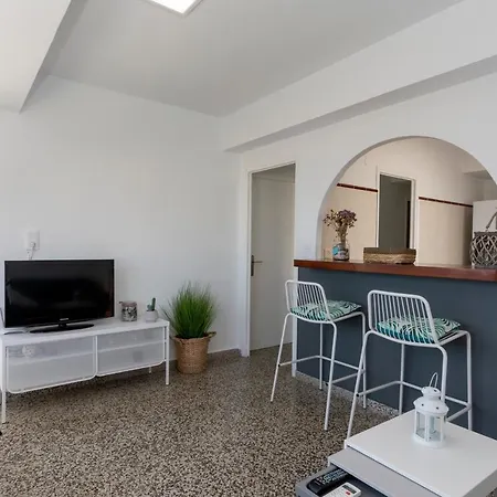Apartman Chopos, 2 Dormitorios, Frente Al Mar, By Bookindenia Denia