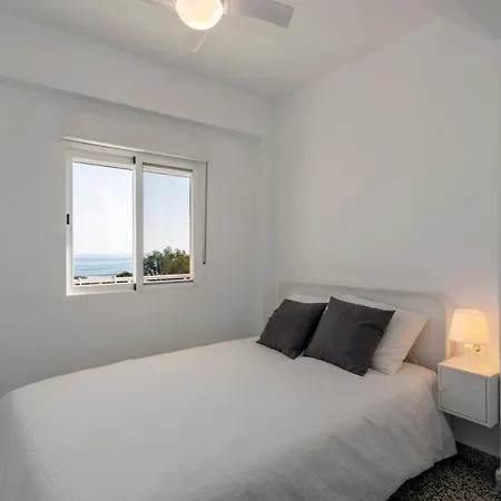 Apartman Chopos, 2 Dormitorios, Frente Al Mar, By Bookindenia Denia
