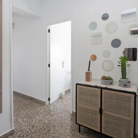 Apartment Chopos, 2 Dormitorios, Frente Al Mar, By Bookindenia Denia