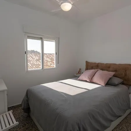 Chopos, Primera Línea, Playa Deveses Apartamento